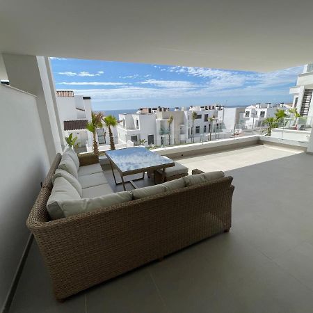 Modern 2 beds apartment in Alcaidesa Exterior foto