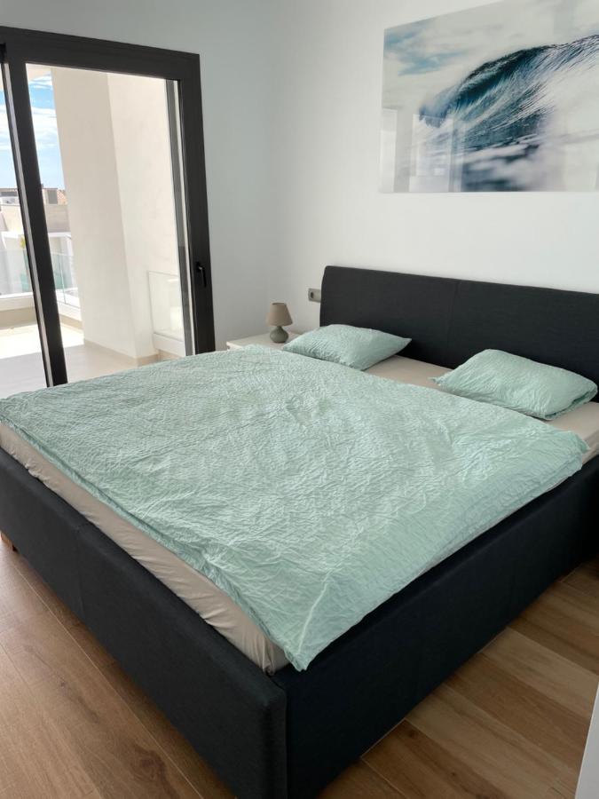 Modern 2 beds apartment in Alcaidesa Exterior foto